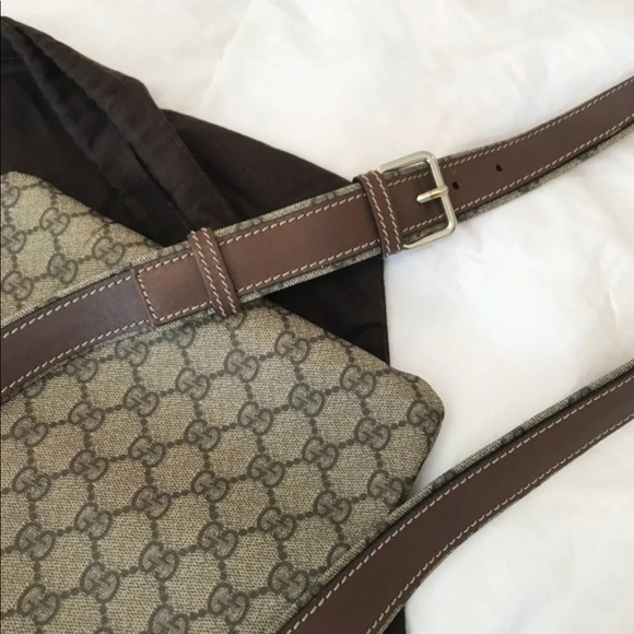 Authentic Gucci crossbody bag